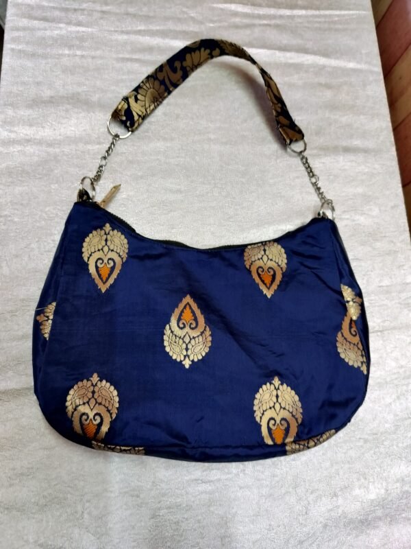 Women's stylish,trendy,Classy shoulder bag - Image 7